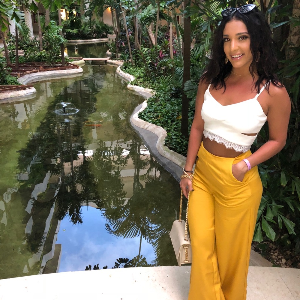 Wide Leg Pants - Picture 2 of 4